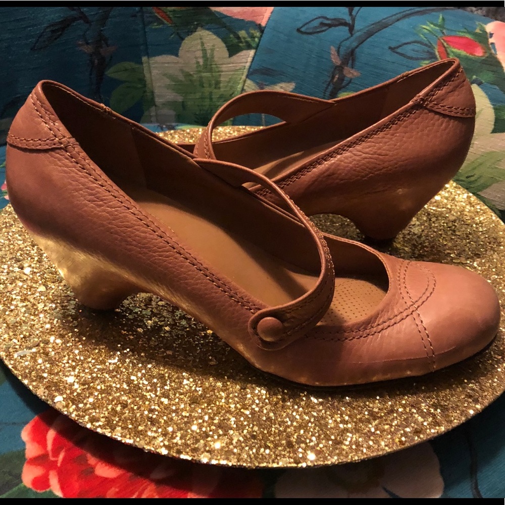 Corso Como Mary Jane pumps